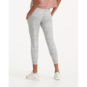 Vuori - Women’s Performance Jogger Size Small